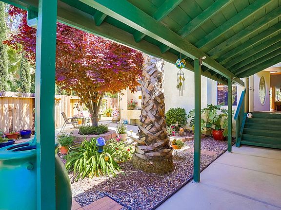 2nd image of 888 Mimosa Ave