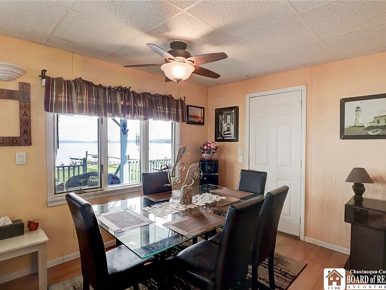 2372 Lakeside Dr — Photo 20
