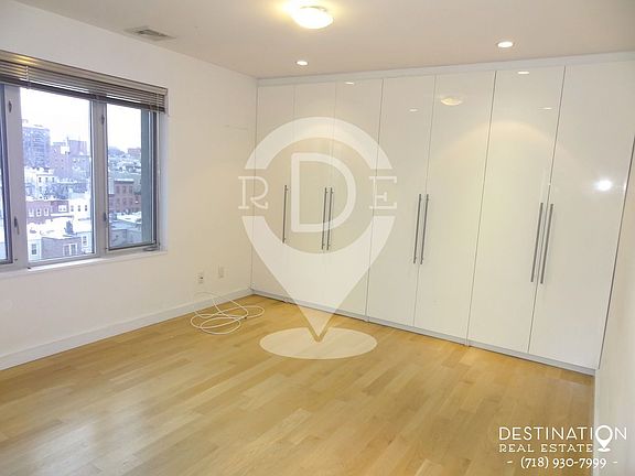 4th image of 639 4th Ave APT 7C