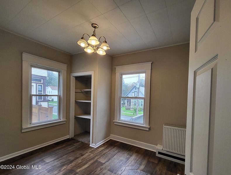 5th image of 1625 6th Street