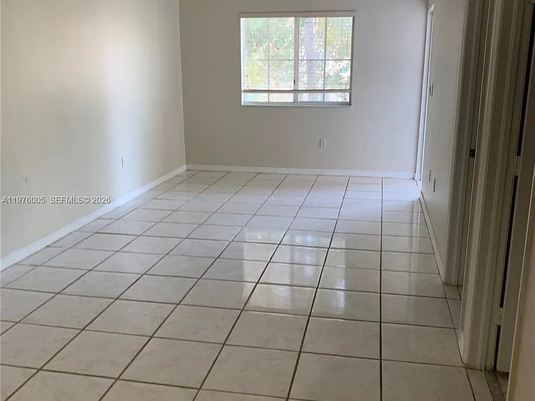 1250 SE 29th St #20558 — Photo 3