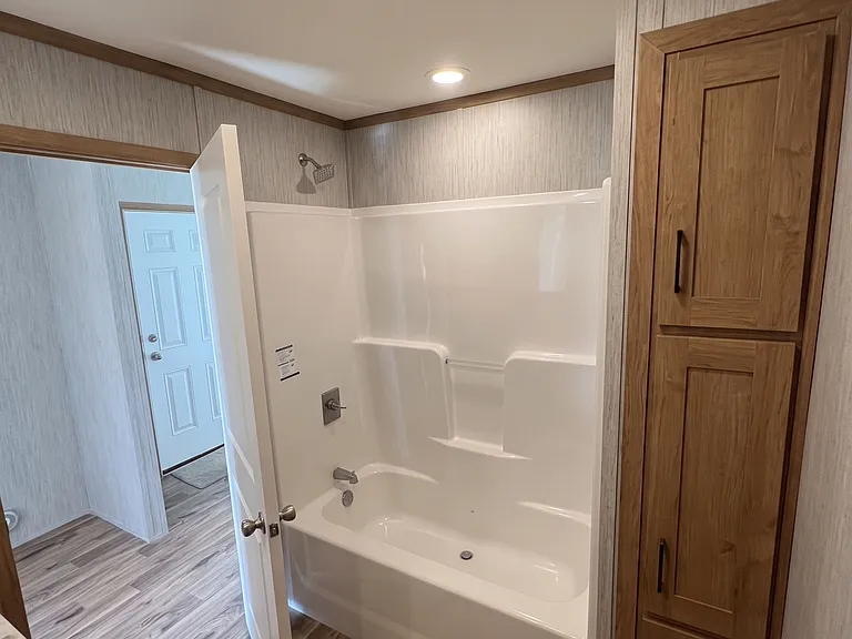 156 Shenango Park Rd #105 — Photo 9