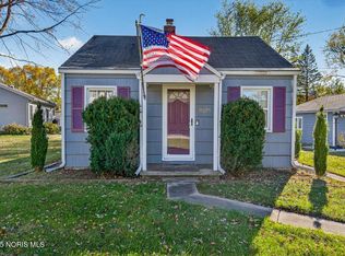 10695 Woodland Ave, Perrysburg, OH 43551