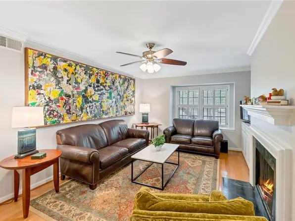 116 Rosaire Pl NW, Atlanta, GA 30327