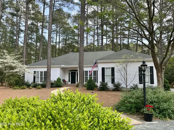 16 Ashkirk Drive, Pinehurst, NC 28374