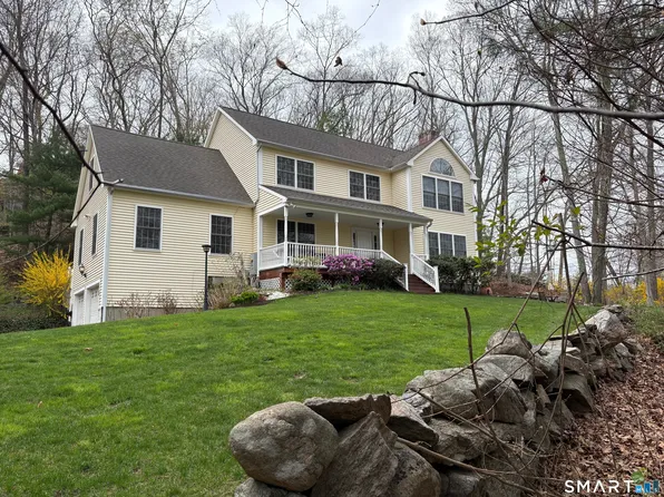 85 McVeagh Road, Westbrook, CT 06498