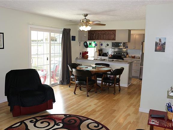 4th image of 7462 Woodshire Pl