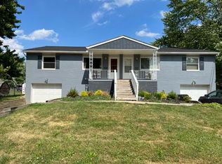 4057 Vira Rd, Stow, OH 44224
