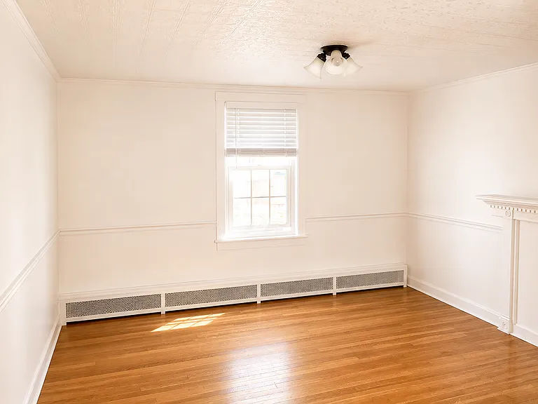 25 Dennison St #1 — Photo 5