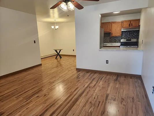 Rented by Capri Jet Realty Corp | media 2