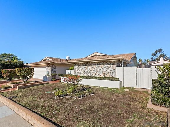 2nd image of 5954 Wenrich Pl