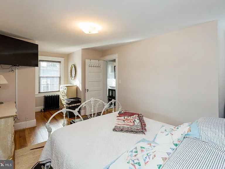 8108 Old Georgetown Rd — Photo 7