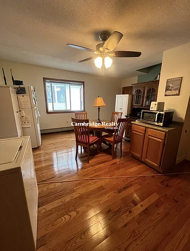 18 Bonair St Photo 1