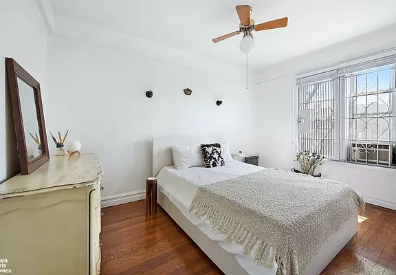 2nd image of 128 W 138th St APT 6D