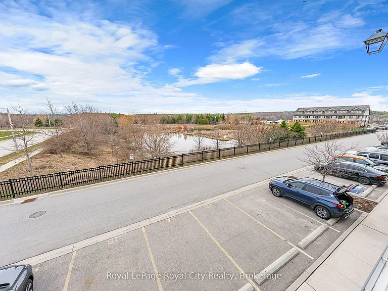 85 Mullin Dr #1B — Photo 38