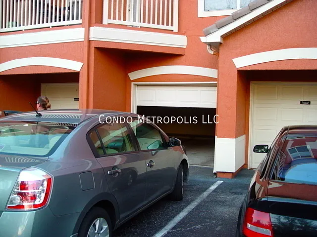 8813 Villa View Cir #108 — Photo 3