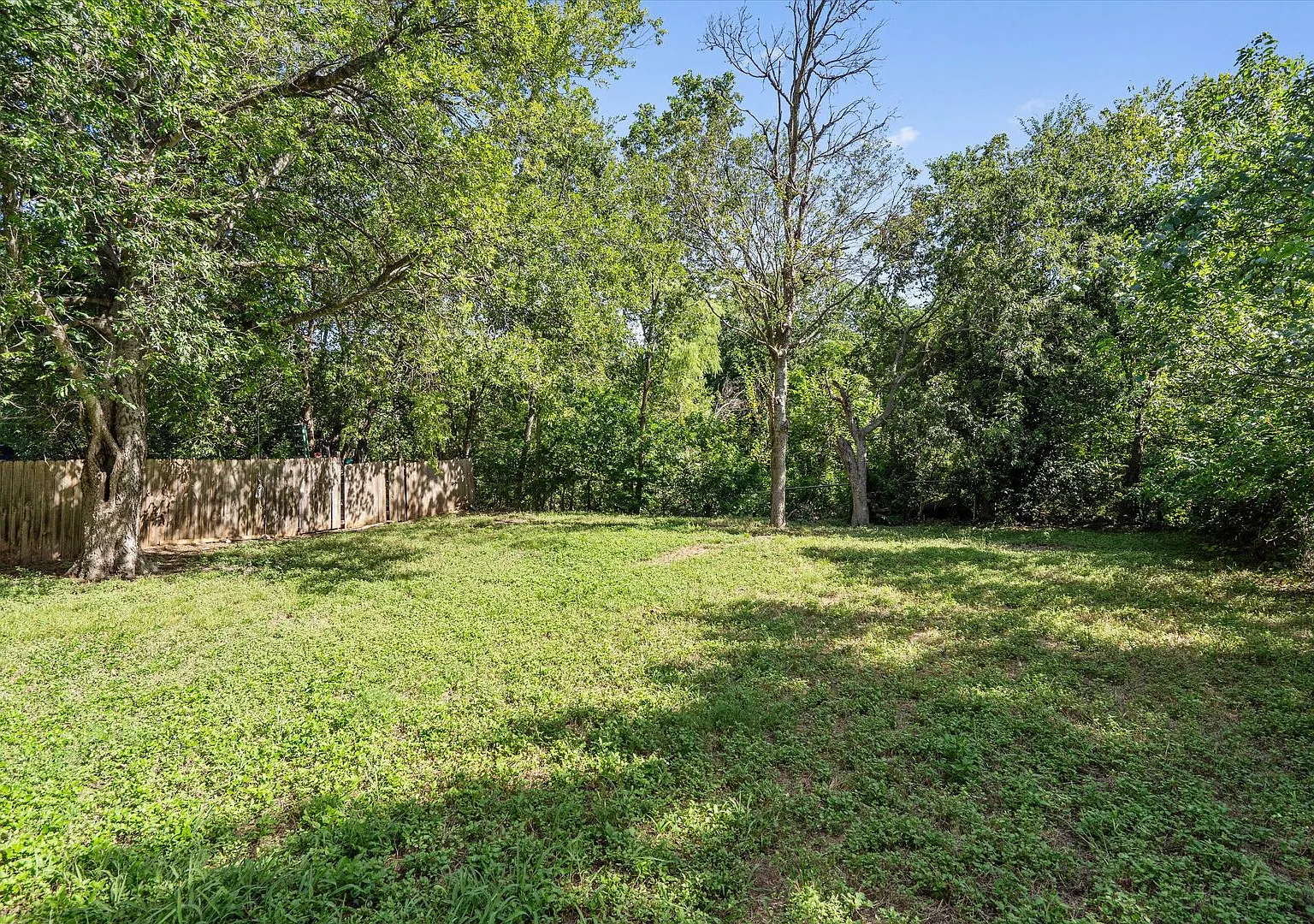 5501 Spring Meadow Road, Unit B, Austin, TX 78744 — Photo 2