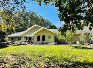 14737 Upas Rd, Culver, IN 46511