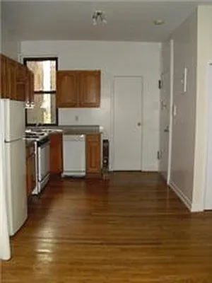 Rented by Royalton Realty | media 20