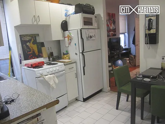 Rented by Citi Habitats | media 42