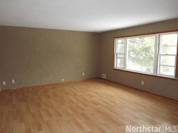 5th image of 1315 21st St W