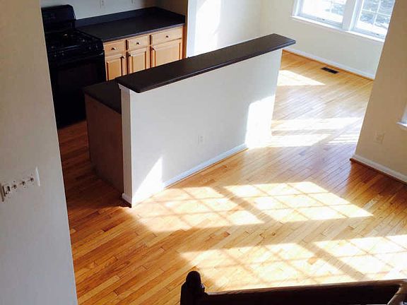 2nd image of 3359 Beechcliff Dr