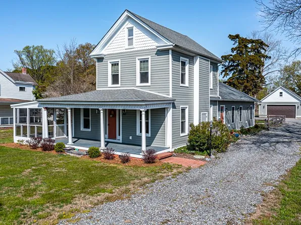 3755 Weems Rd, Weems, VA 22576