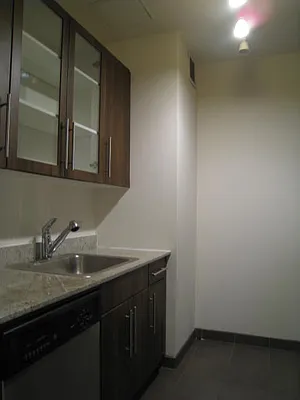 Rented by Sumitomo Real Estate Sales | media 10