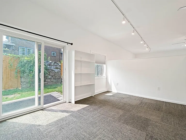 15 Rockland House Rd #A — Photo 9