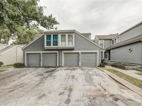 8166 Halsey St, Lenexa, KS 66215