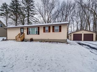 8276 Thompson Rd, Cicero, NY 13039