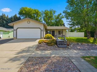 781 S Pleasant View Rd, Post Falls, ID 83854