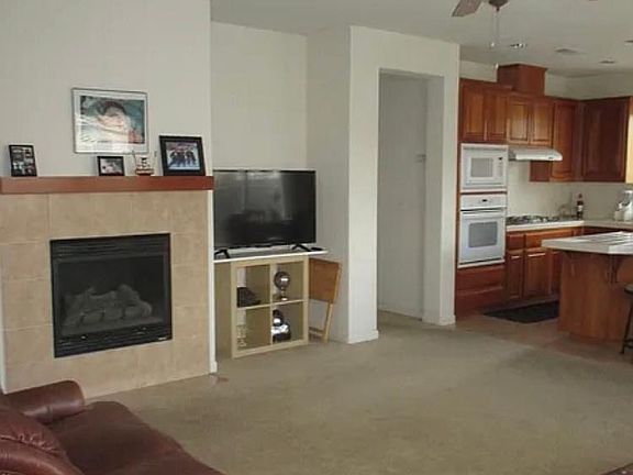 2nd image of 430 Fairmont Dr