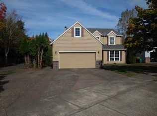 801 Roxe Dr, Forest Grove, OR 97116
