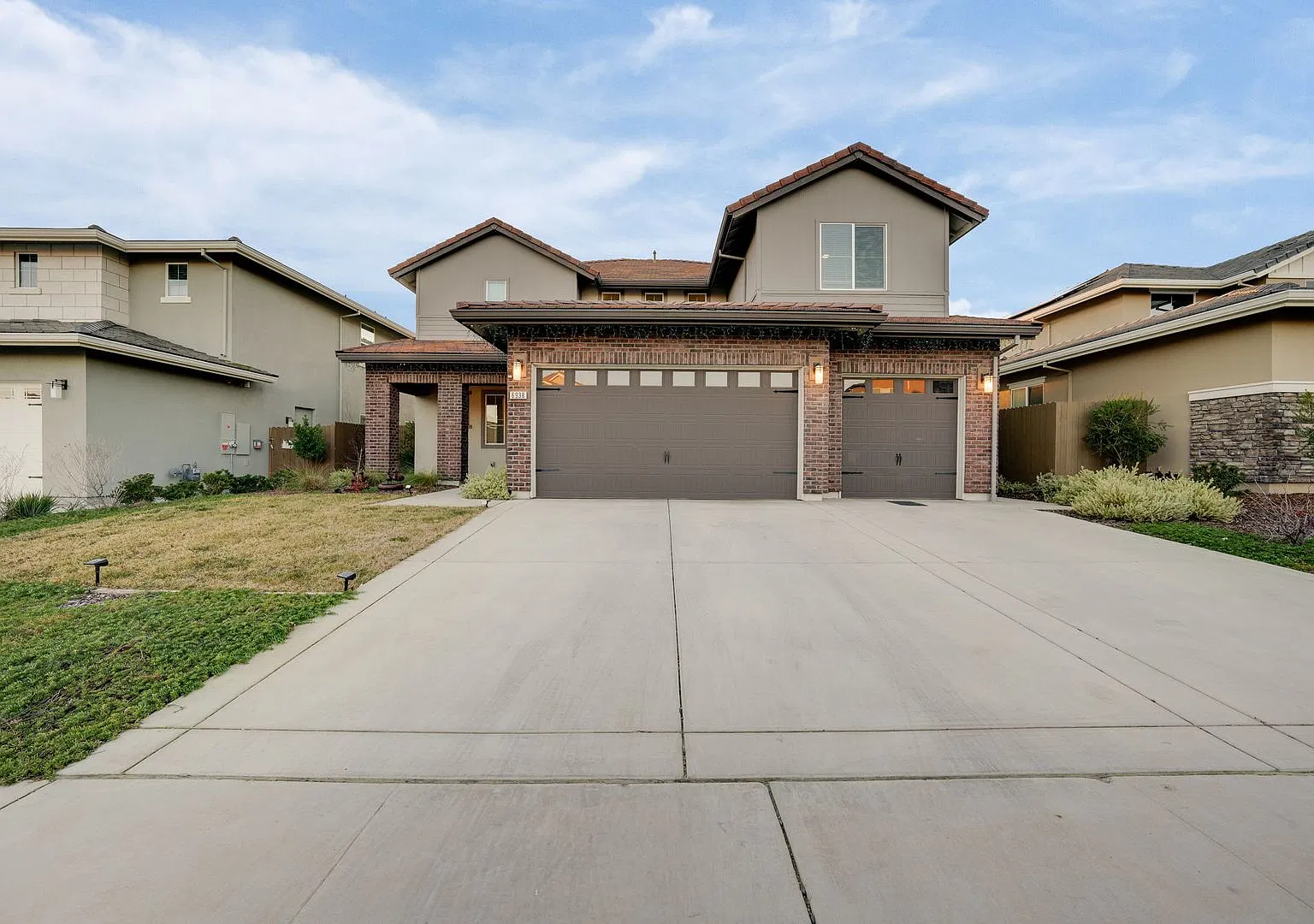 Luxury 4 Bedroom Home in Gated El Dorado Hills Community! — Photo 1