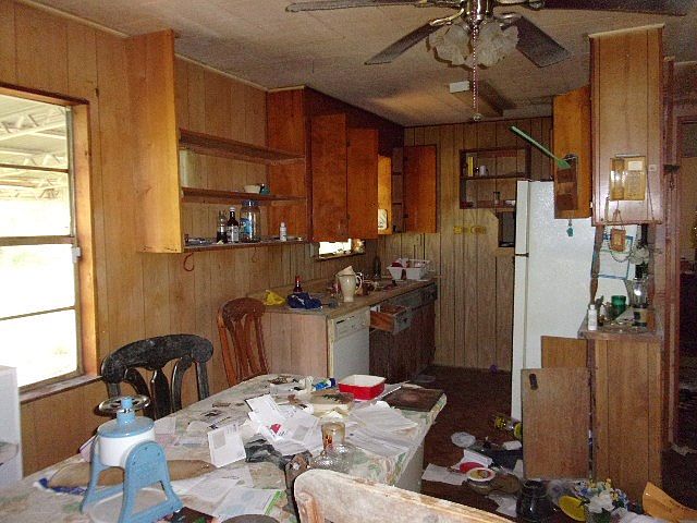 2nd image of 94 Fain St