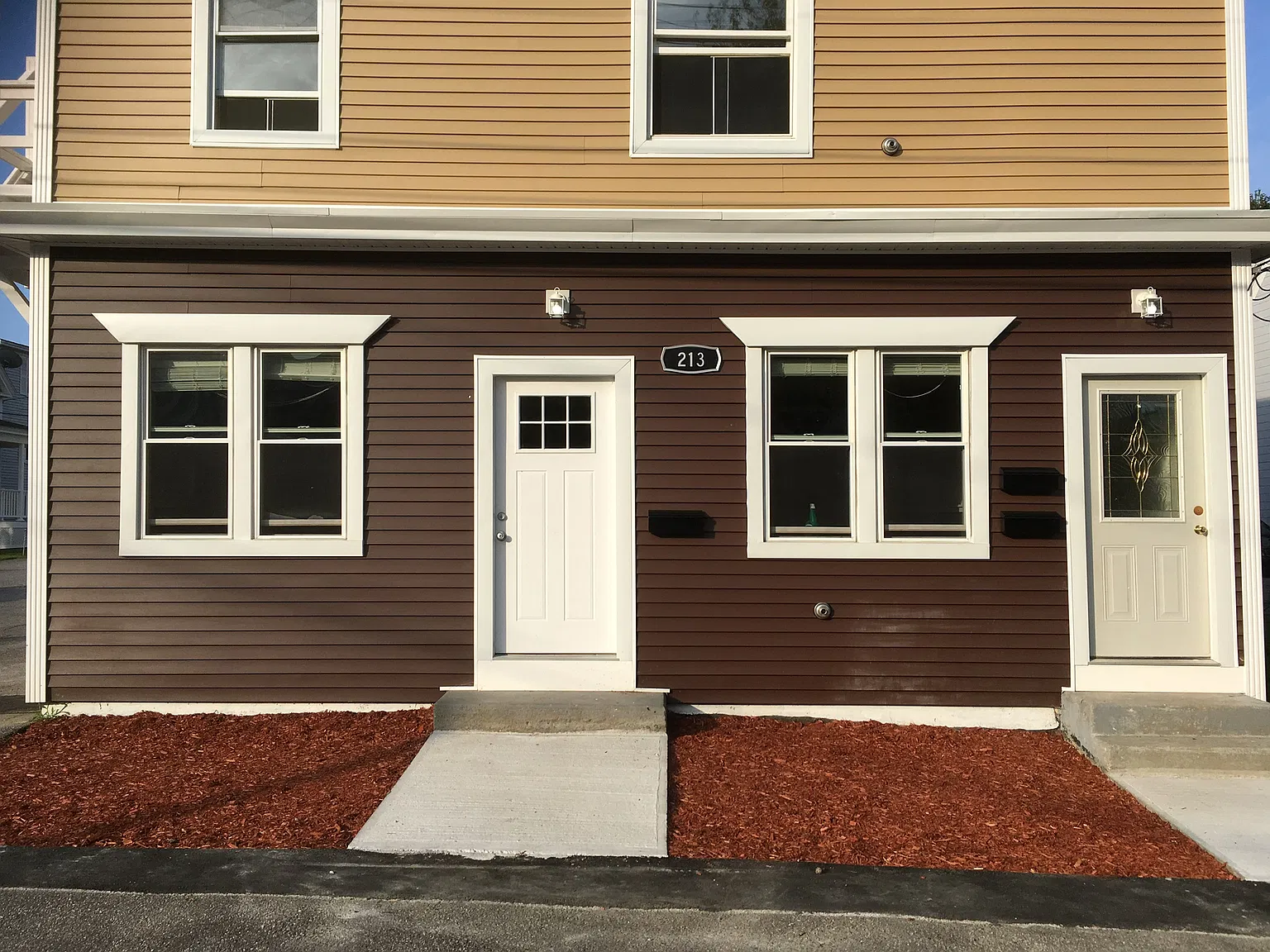 1 bed, 1.5 bath, $1,200 — Photo 1