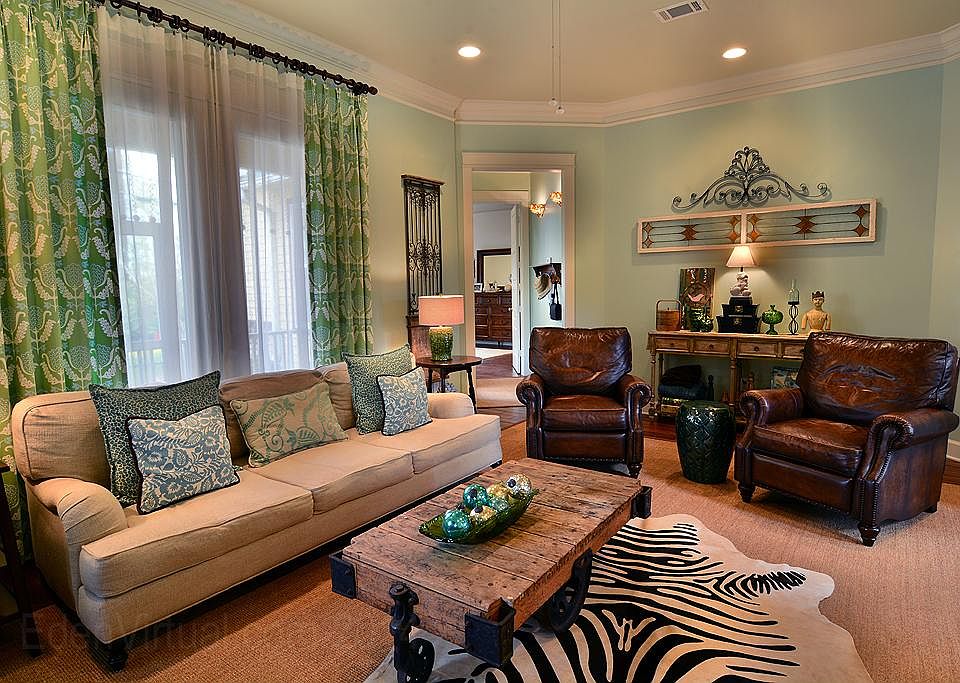 Living Room Leading to Screen Porch and Master Bedroom
