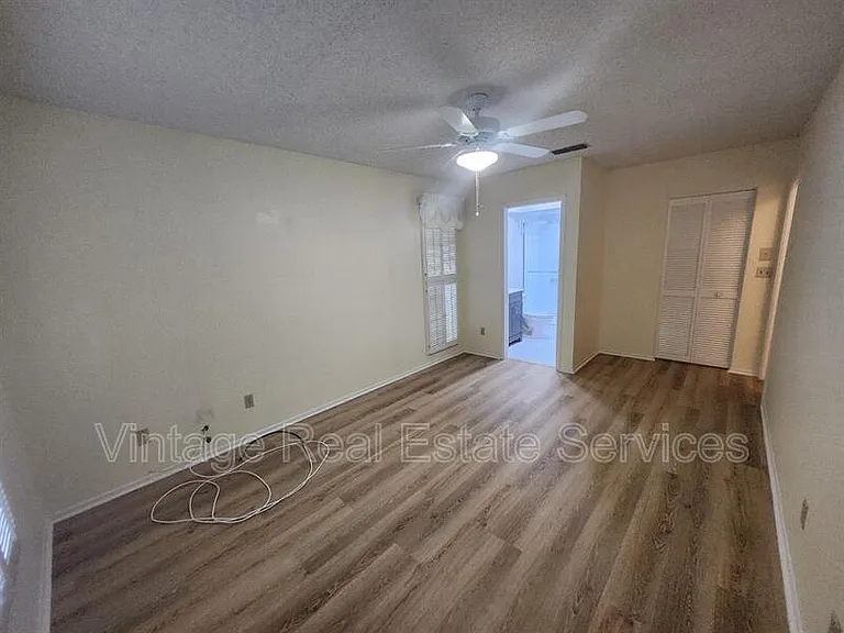 2842 Highlands Blvd #A — Photo 21