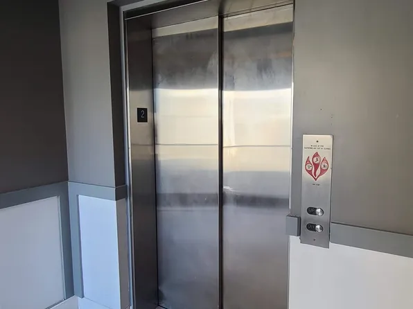 5711 Washington Street image 16 of 23