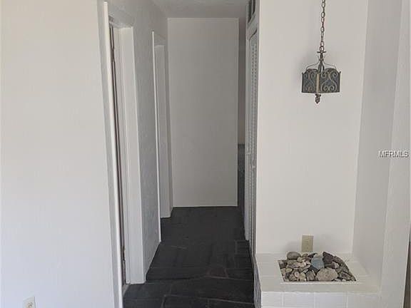 5th image of 1424 54th Ave NE