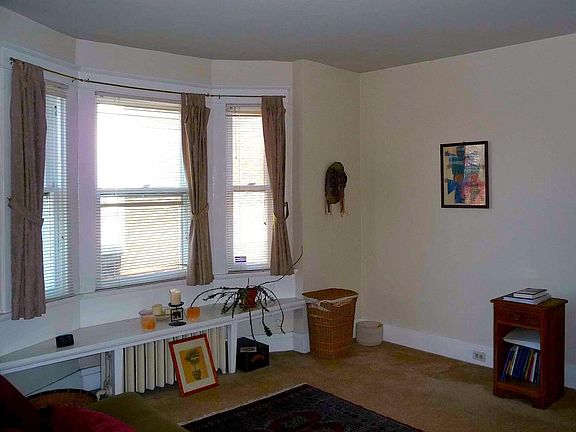 Front bedroom with bay window
