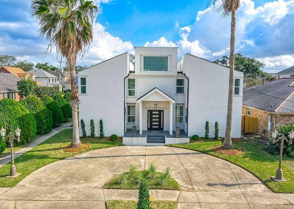 1st image of 6229 Bellaire Dr
