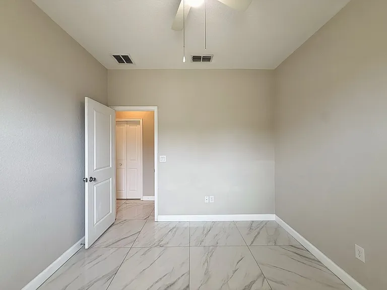 2 W Orange St #101 — Photo 29