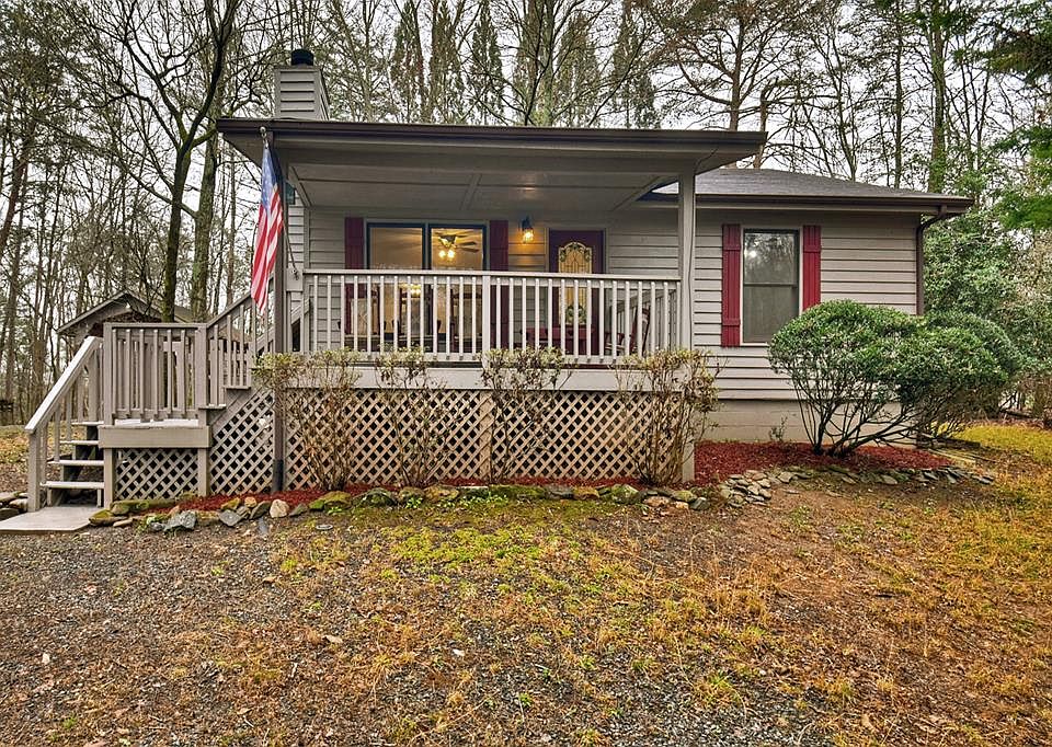 1st image of 103 Pinecrest Dr