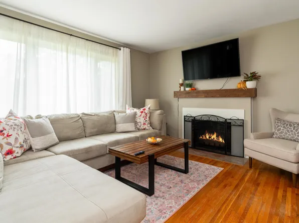 4008 Foster St, Columbus, OH 43214