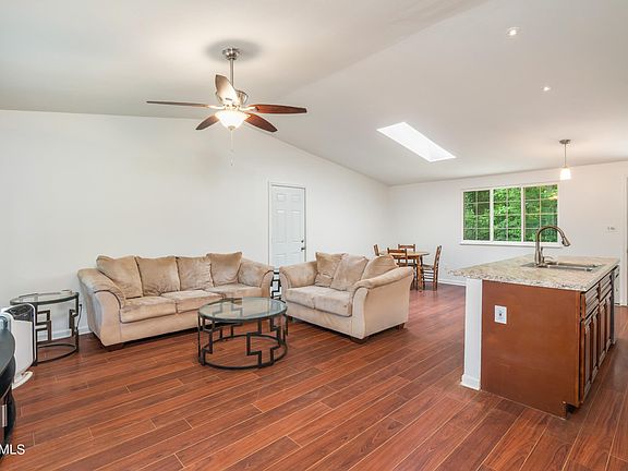 4th image of 7504 Kerri Way
