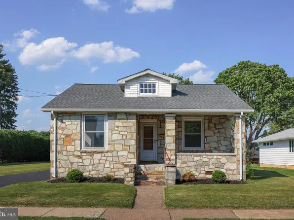 730 Pilgrim Ave, Lawrence Township, NJ 08648