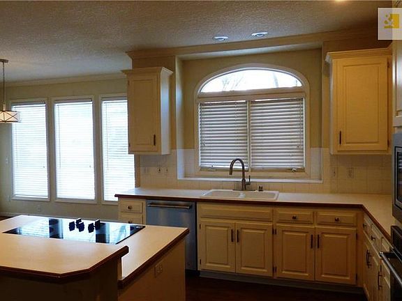 All new upgraded appliances!