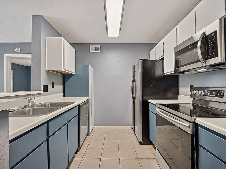 18800 Egret Bay Blvd #503 — Photo 12